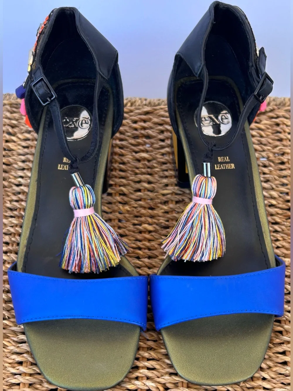Exe Women’s Luisa 310 Low Heel Sandals Parrot Detail Sequins &‎ Beads Size 36